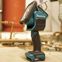 Makita ML007G ML007G Werklamp LED werkt op een accu 1250 lm - thumbnail
