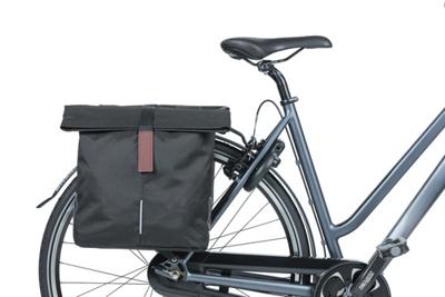 Basil city dubbele fietstas - waterafstotend polyester - zwart - universal bridge systeem - 28-32l - thumbnail