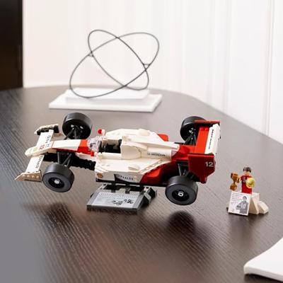 LEGO ICONS 10330 McLaren MP4/4 en Ayrton Senna - thumbnail