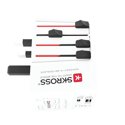 2-polige wereldreisadapter met geïntegreerde dubbele USB-oplader (1x USB C & 1 x USB) 45 Watt Power Delivery