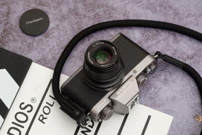 TTArtisan APS-C 35mm f1.4 Sony E mount Black