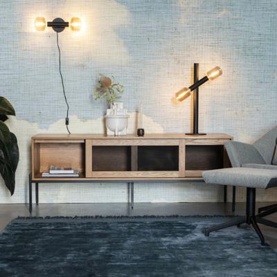 Zuiver TV-meubel 'Hardy' Eikenhout, 160cm, kleur Naturel Zuiver TV-meubel 'Hardy' Eikenhout, 160cm, kleur Naturel