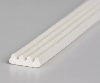 Ellen zelfklevend tochtband kleine kier 7,5 m wit