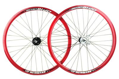 Weinmann DP18 Wielset met terugtraprem - Rood Weinmann DP18 Wielset met terugtraprem - Rood