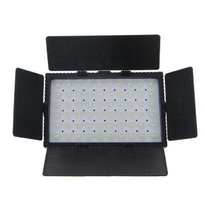 Falcon Eyes Bi-Color LED Lamp Set Dimbaar DV-605CT-K2 incl. Accu Falcon Eyes Bi-Color LED Lamp Set Dimbaar DV-605CT-K2 incl. Accu