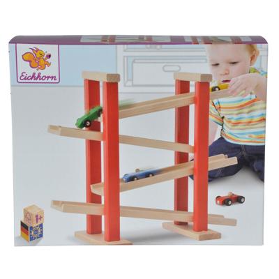 Eichhorn autobaan van hout met 3 raceauto's Eichhorn autobaan van hout met 3 raceauto's