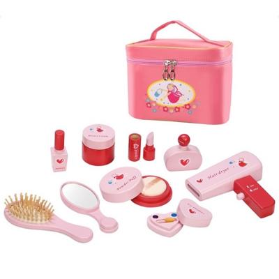 Make-up set in roze toilettas Make-up set in roze toilettas