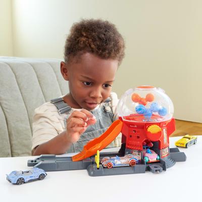 Hot Wheels Downtown Candy Shop speelset