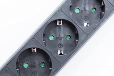 Meister Stekkerdoos 3+1 200Cm Zw - WU7430640 Meister Stekkerdoos 3+1 200Cm Zw - WU7430640