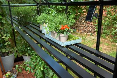 Kweektafel Qube 66 geintegreerd zwart - Royal well