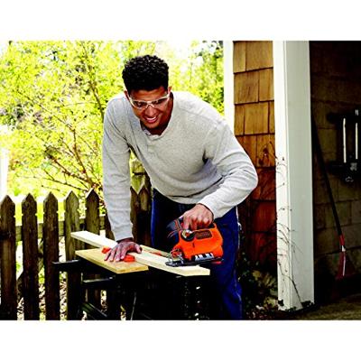 BLACK+DECKER KS801SEK 550W Pendeldecoupeerzaag | In koffer | 1x antisplinterplaatje | 1x Zaagblad - KS801SEK-QS BLACK+DECKER KS801SEK 550W Pendeldecoupeerzaag | In koffer | 1x antisplinterplaatje | 1x Zaagblad - KS801SEK-QS