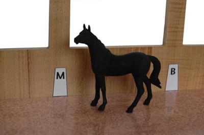 Kids Globe globe luxe paardenstal 1:32