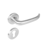 Deurkruk 1282 Sabel op rond rozet staal met 7mm nok met profielcilindergat plaatjes RVS - thumbnail