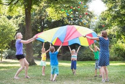 BS Toys parachute vang- en werpspel