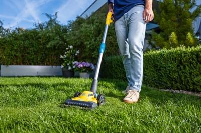 Gloria Haus und Garten FineCut 230V Grastrimmer Elektrisch Snijbreedte max.: 250 mm Gloria Haus und Garten FineCut 230V Grastrimmer Elektrisch Snijbreedte max.: 250 mm
