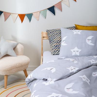 Fresh&Co  Kids Moon & Stars - Grijs Dekbedovertrek 120 x 150 cm - Peuterovertrek Dekbedovertrek