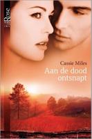 Aan de dood ontsnapt - Cassie Miles - ebook - thumbnail
