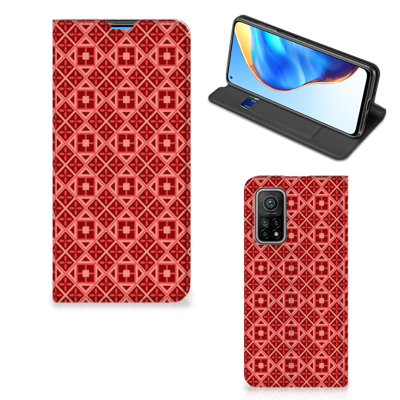 Xiaomi Mi 10T | 10T Pro | Hoesje met Magneet | Batik Rood Xiaomi Mi 10T | 10T Pro | Hoesje met Magneet | Batik Rood