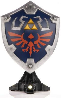The Legend of Zelda Breath of the Wild PVC Statue - Hylian Shield Collector's Edition
