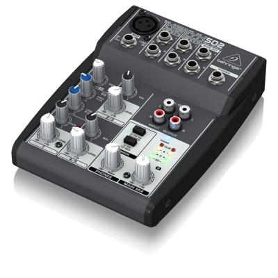 Behringer Xenyx 502 PA en studiomixer