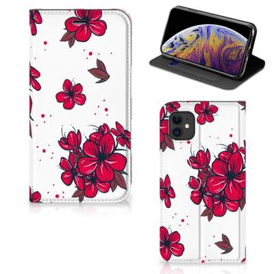 Apple iPhone 11 Smart Cover Blossom Red