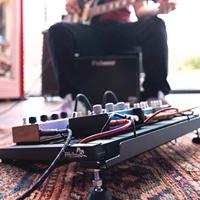 Palmer Pedalbay 40 PB Pedalboard inclusief WTPB40 Powerbar - thumbnail