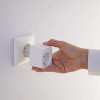 WiZ smart plug Type E (NL/EU) - 9,29E+11 - thumbnail