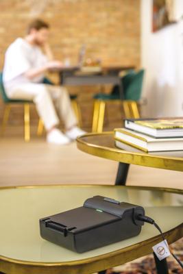 Draadloze steelstofzuiger - HOOVER HF410P - 190W vermogen - 30 minuten gebruiksduur - 0,7L stofreservoir - Zwart