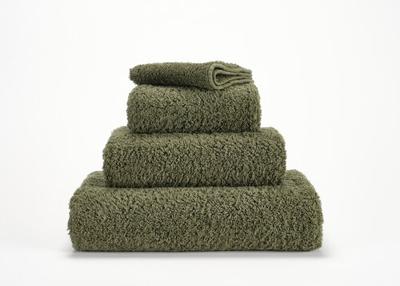Abyss & Habidecor Abyss & Habidecor Super Pile Handdoek 60x110 275 khaki