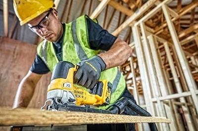 DeWALT DCS334N Accu decoupeerzaag 18V XR Basic Body