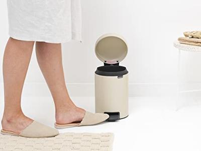 Brabantia Pedaalemmer NewIcon 3 liter soft beige Brabantia Pedaalemmer NewIcon 3 liter soft beige