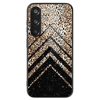 Samsung Galaxy S24 glazen hardcase - Chevron luipaard Samsung Galaxy S24 glazen hardcase - Chevron luipaard