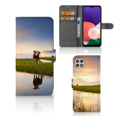 Samsung Galaxy A22 5G | Telefoonhoesje | Met pasjeshouder | Koe