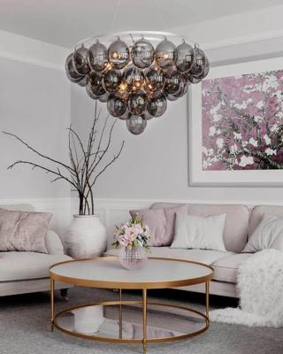 Smokeglazen hanglamp met 8 E27 fittingen ByRydens 'Gross Giant" Smokeglazen hanglamp met 8 E27 fittingen ByRydens 'Gross Giant"