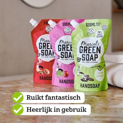 Marcel&apos;s Green Soap Handzeep patchouli & cranberry 500ml navulzak