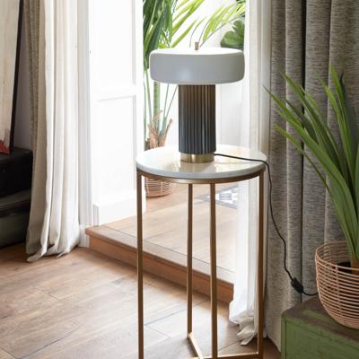 Kave Home Tafellamp 'Serenella' Metaal en glas Kave Home Tafellamp 'Serenella' Metaal en glas