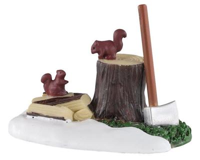 Axe and logs kerstfiguur LEMAX - Lemax