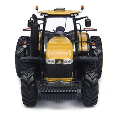 Universal Hobbies Challenger MT685E 1:32