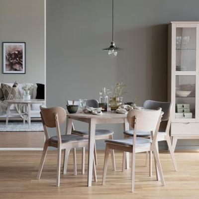 Rowico Home Kato Houten Eetkamerstoel Whitewash - Lichtgrijze Zitting Rowico Home Kato Houten Eetkamerstoel Whitewash - Lichtgrijze Zitting