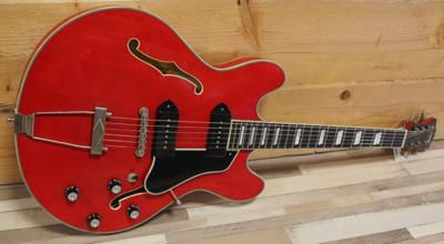 Eastman T64/TV-T Red