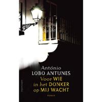 Voor wie in het donker op mij wacht - António Lobo Antunes - Hardcover (9789026341311) - thumbnail