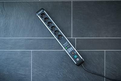 Brennenstuhl Premium-Protect-Line 6 | voudig | *DE* | 3m | 60kA | ÜSS/Filter | 16A | Zekering 1391010600 Brennenstuhl Premium-Protect-Line 6 | voudig | *DE* | 3m | 60kA | ÜSS/Filter | 16A | Zekering 1391010600