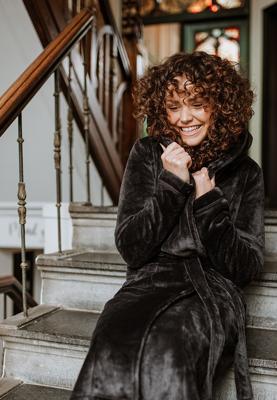 Damesbadjas fleece zwart met capuchon - Charlie Choe -l