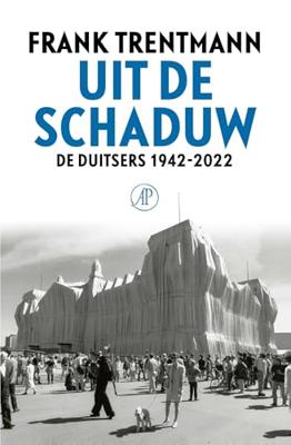 Uit de schaduw - Frank Trentmann - ebook