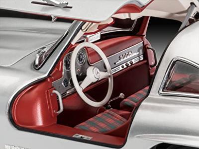 Revell 1/12 Mercedes 300 SL Revell 1/12 Mercedes 300 SL