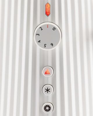 Alessi Plissé Broodrooster rood Alessi Plissé Broodrooster rood