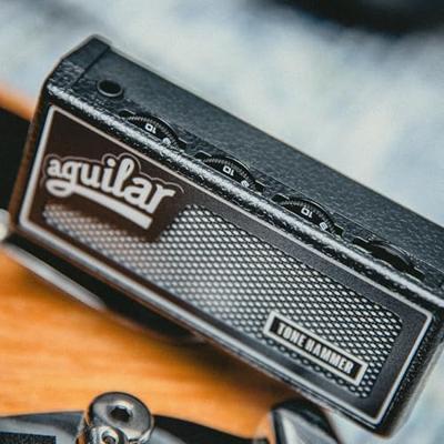 Aguilar Amplug Tone Hammer hoofdtelefoon oefenversterker voor basgitaar