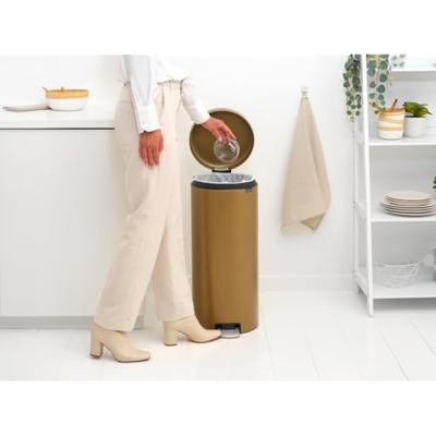 Brabantia pedaalemmer NewIcon 30 liter warm brass - thumbnail