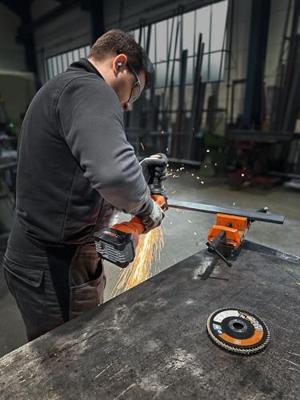 Fein CCG18-115-12 AS 71221561000 Haakse accuslijper 115 mm Zonder accu, Zonder lader 18 V Fein CCG18-115-12 AS 71221561000 Haakse accuslijper 115 mm Zonder accu, Zonder lader 18 V