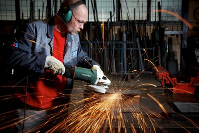 Metabo Grote haakse slijper WE 24-230 MVT - 606469580